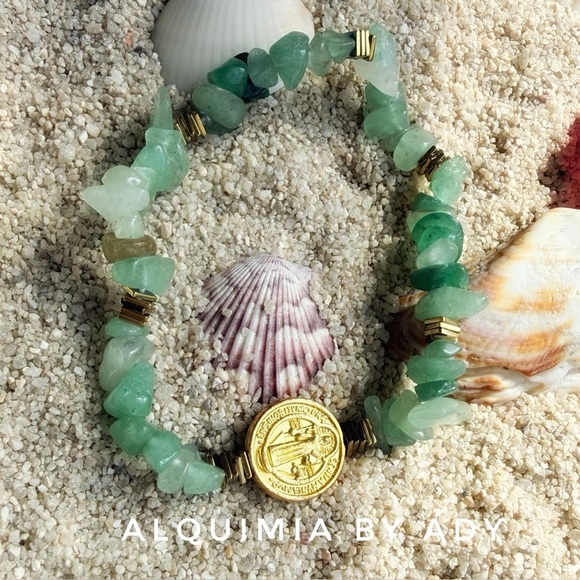Alquimia Jewelry - Bohemian AVENTURINE gemstones charms bracelet + SAINT BENEDICT